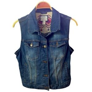 Vintage I Love H81 Women's Denim Jean Vest Dark Wash Size Medium